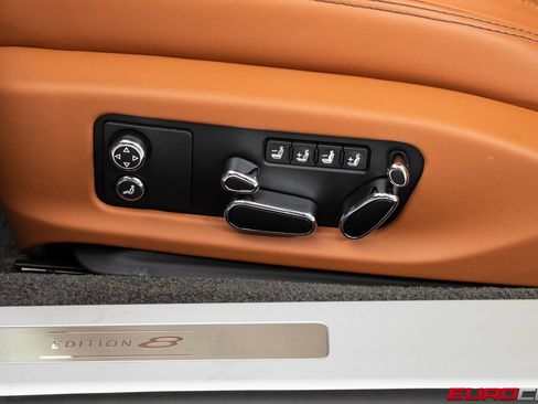Used 2024 Bentley Continental GT AWD/4WD image 42