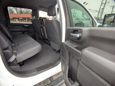 Used 2021 Chevrolet Silverado 2500 LT w/ Convenience Package AWD/4WD image 13