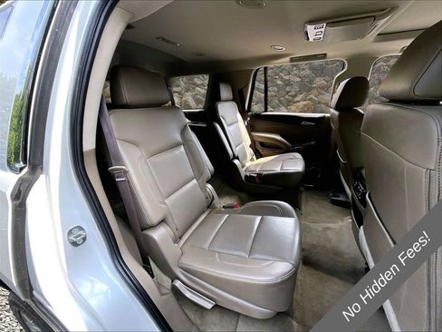 Used 2018 GMC Yukon SLT w/ Open Road Package AWD/4WD image 24