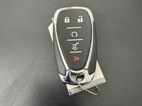 Used 2022 Chevrolet Equinox LT w/ Driver Convenience Package image 45