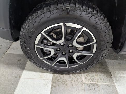 Used 2024 Jeep Compass Trailhawk image 7