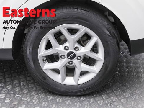 Used 2024 Kia Soul LX w/ Option Group 015 image 8