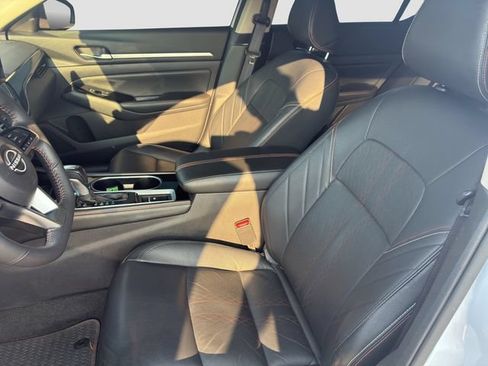 Used 2024 Nissan Altima 2.5 SR w/ SR Premium Package AWD/4WD image 21