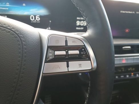 Used 2025 Kia Telluride SX Prestige X-Pro image 19