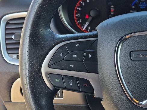 Used 2020 Dodge Durango SXT image 28