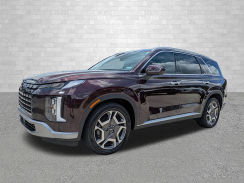 Used 2024 Hyundai Palisade SEL w/ Premium Package FWD image 5