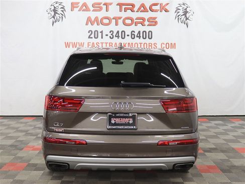Used 2017 Audi Q7 2.0T Premium Plus image 5