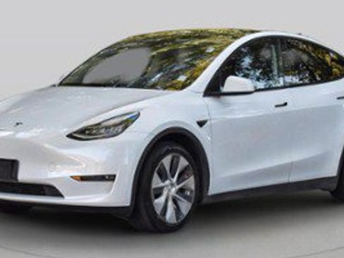 Used 2023 Tesla Model Y Performance AWD/4WD image 1