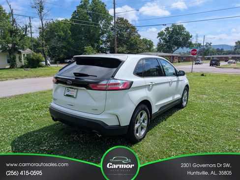 Used 2020 Ford Edge SE FWD image 4