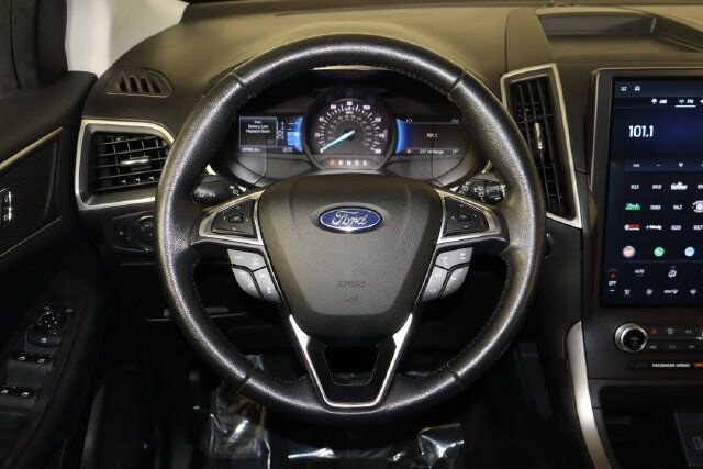 Used 2021 Ford Edge SEL w/ Convenience Package AWD/4WD image 8
