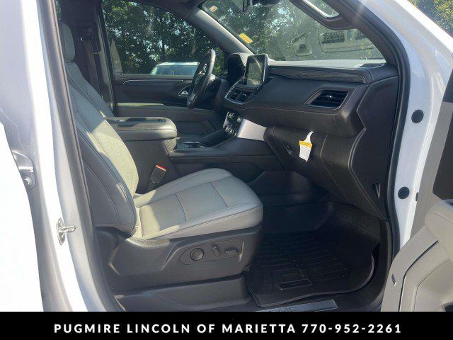 Used 2022 GMC Yukon SLT w/ SLT Premium Package AWD/4WD image 15
