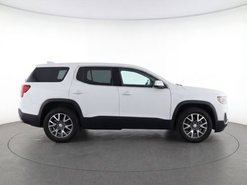 Used 2023 GMC Acadia SLT AWD/4WD image 11
