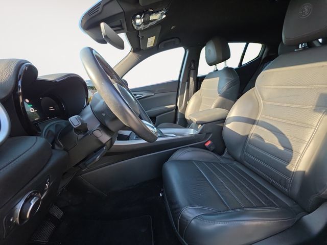 Used 2024 Alfa Romeo Tonale Ti w/ Premium Interior Package AWD/4WD image 9