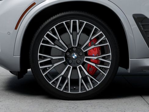Used 2026 BMW X5 sDrive40i w/ M Sport Package RWD image 7