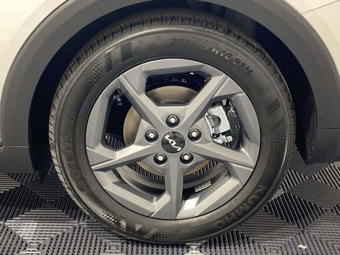 New 2026 Kia K4 LXS image 32