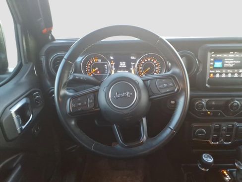 Used 2022 Jeep Gladiator Sport image 24