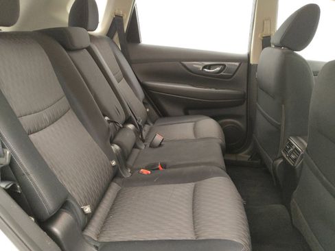 Used 2017 Nissan Rogue S AWD/4WD image 19