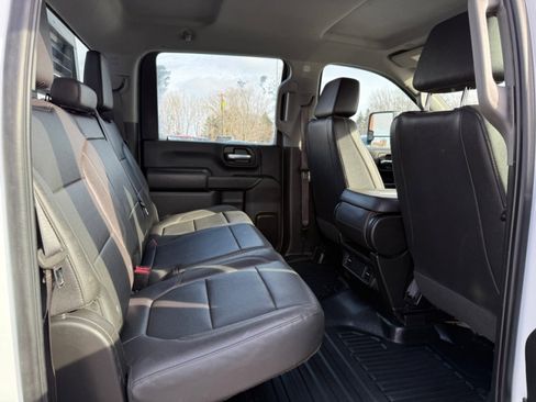 Used 2022 Chevrolet Silverado 2500 W/T w/ WT Fleet Convenience Package image 15