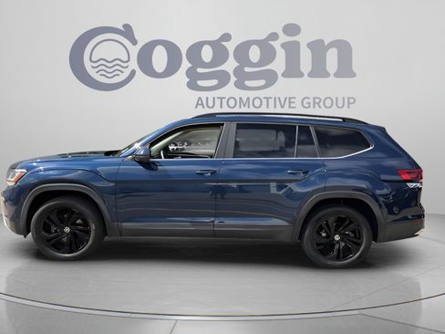 Used 2022 Volkswagen Atlas SE FWD image 2