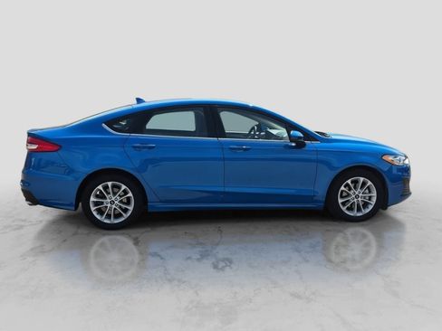 Used 2020 Ford Fusion SE FWD image 9