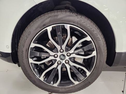 Used 2022 Land Rover Range Rover Sport HSE Silver Edition image 8