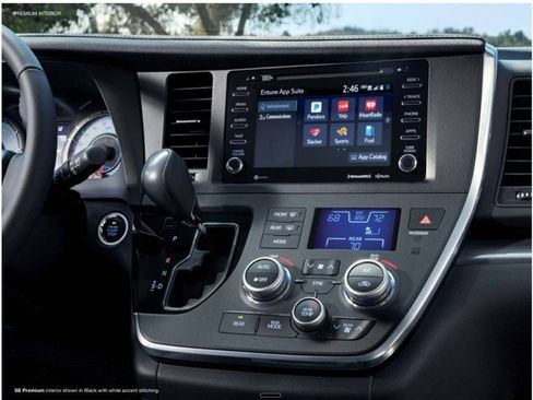 Used 2018 Toyota Sienna Limited Premium AWD/4WD image 19