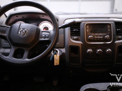 Used 2013 RAM 1500 Express image 8