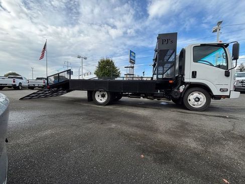 Used 2024 Chevrolet Low Cab Forward image 29