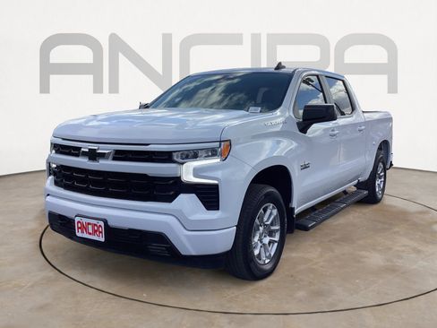Used 2023 Chevrolet Silverado 1500 RST AWD/4WD image 9
