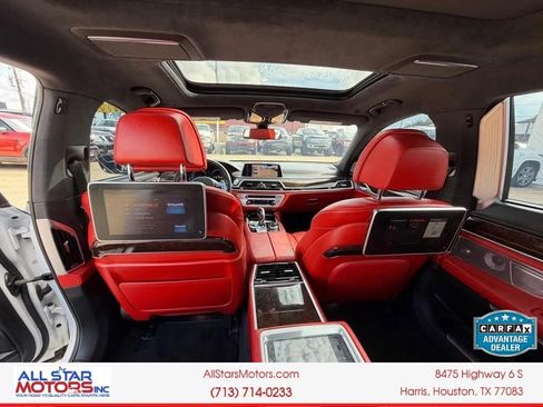Used 2018 BMW M760i xDrive AWD/4WD image 18