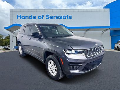 Used 2023 Jeep Grand Cherokee Laredo