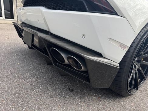 Used 2015 Lamborghini Huracan LP 610-4 image 23