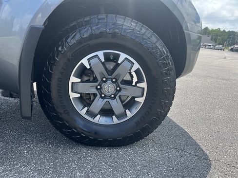 Used 2018 Nissan Frontier PRO-4X w/ Pro-4x Luxury Package AWD/4WD image 5