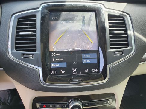 Used 2019 Volvo XC90 T6 Momentum w/ Advanced Package AWD/4WD image 36