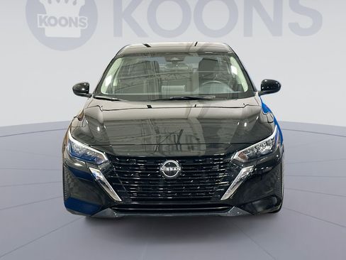 Used 2024 Nissan Sentra SV image 11