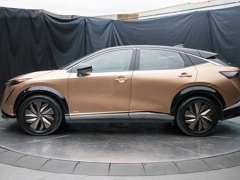 Used 2023 Nissan Ariya FWD image 9