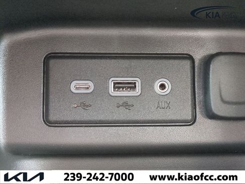 Used 2023 Chevrolet Equinox LS w/ LS Convenience Package image 20