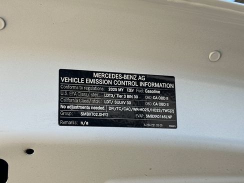 Certified 2025 Mercedes-Benz GLC 350e 4MATIC image 26