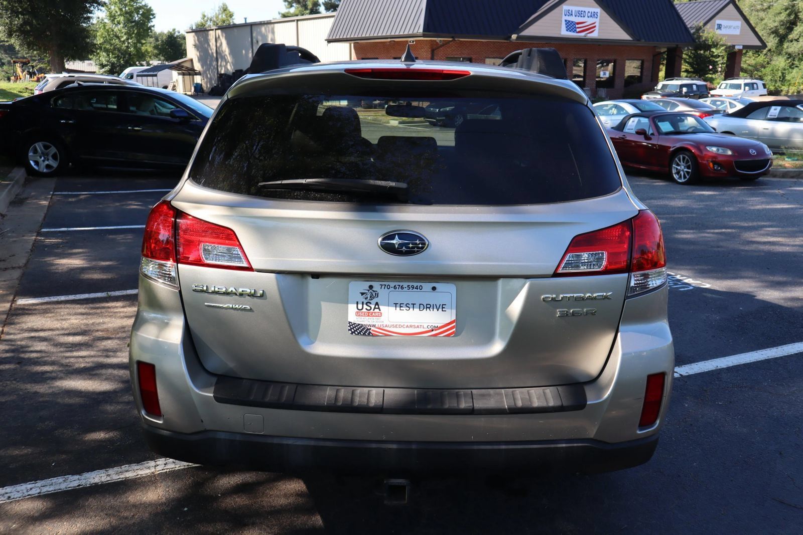 Used 2014 Subaru Outback 3.6R Limited AWD/4WD image 5