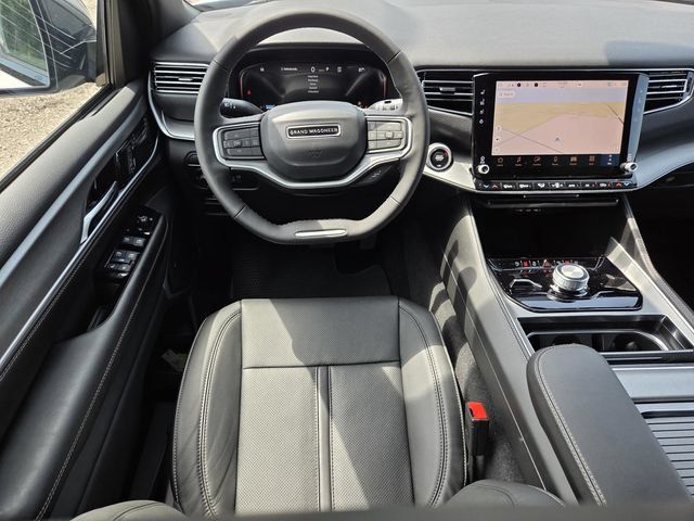 New 2026 Jeep Grand Wagoneer 4WD w/ Premium Group I image 11