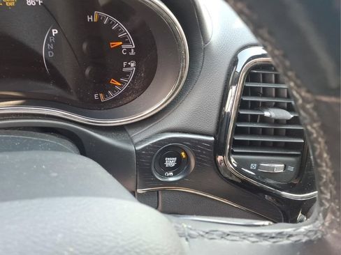 Used 2020 Jeep Grand Cherokee High Altitude AWD/4WD image 22