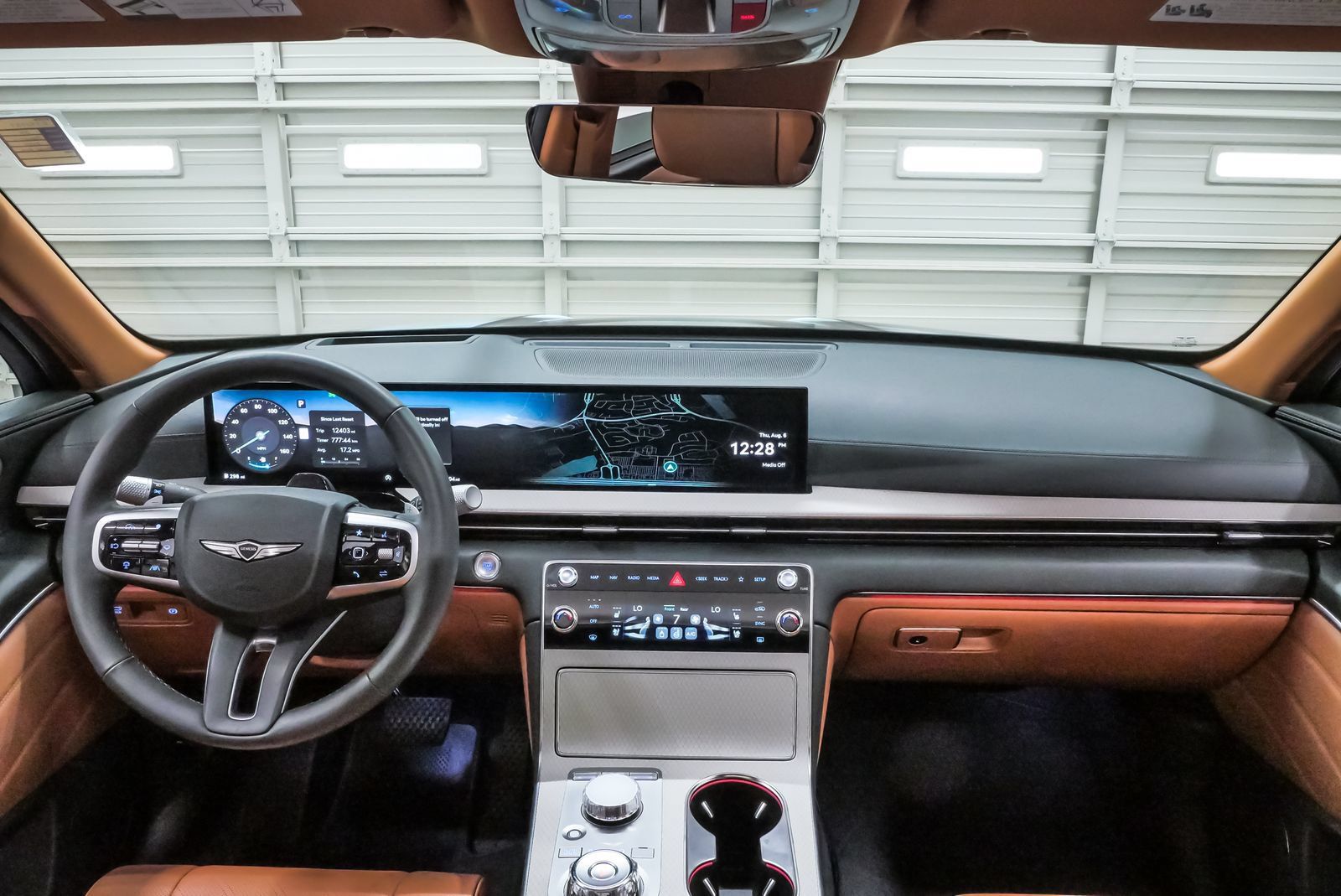 Certified 2025 Genesis GV80 2.5T Prestige AWD/4WD image 16