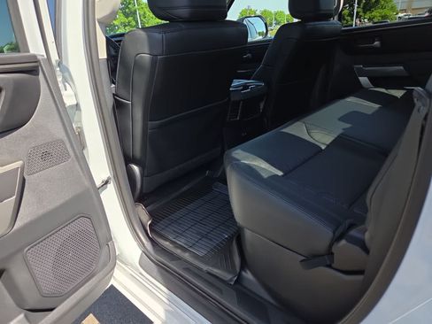 Used 2024 Toyota Tundra SR5 w/ SR5 Premium Package AWD/4WD image 20