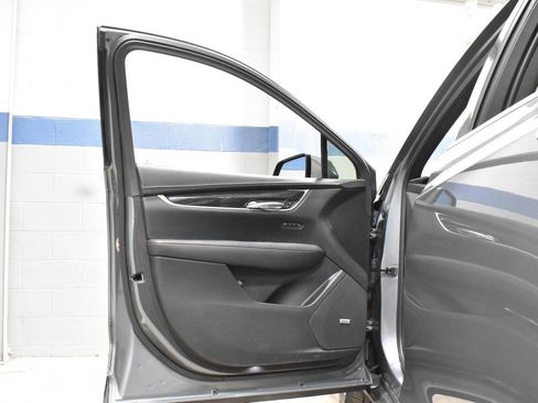 Used 2021 Cadillac XT5 Premium Luxury w/ LPO, Floor Liner Package image 10