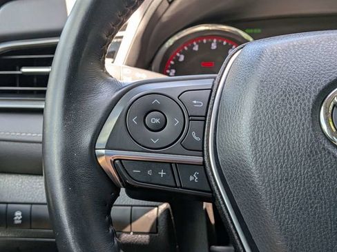 Used 2020 Toyota Camry XSE FWD image 29