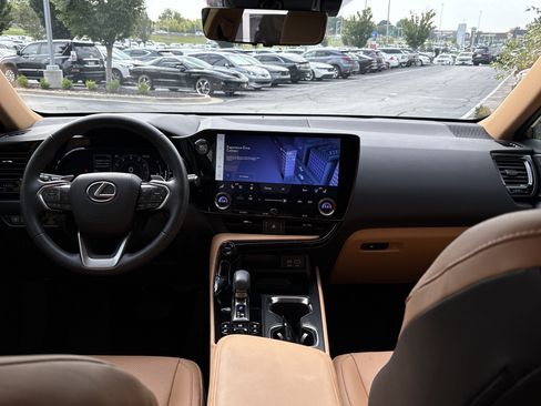 Used 2024 Lexus NX 350 AWD image 29
