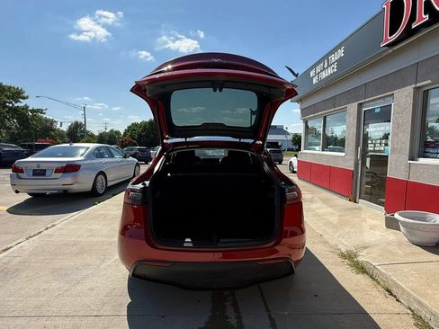 Used 2023 Tesla Model Y Long Range AWD/4WD image 18