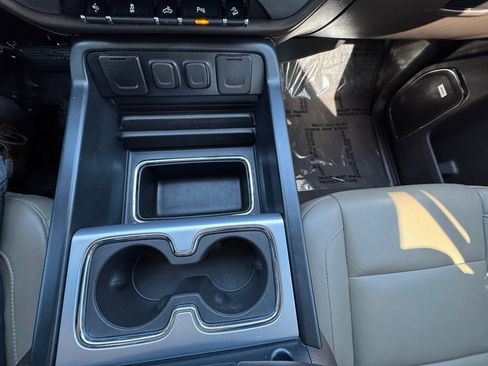 Used 2019 GMC Sierra 2500 SLT image 36