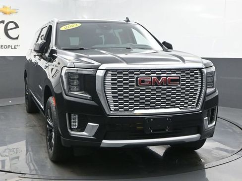 Used 2023 GMC Yukon XL Denali AWD/4WD image 50