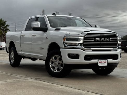 Used 2024 RAM 2500 Laramie image 2